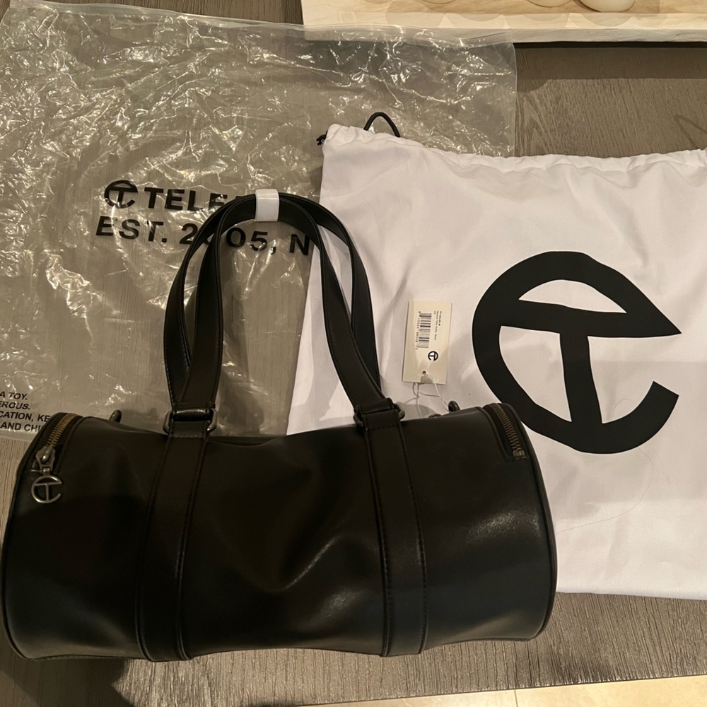 Telfar Bag Tf- 050 Medium Duffle Bag